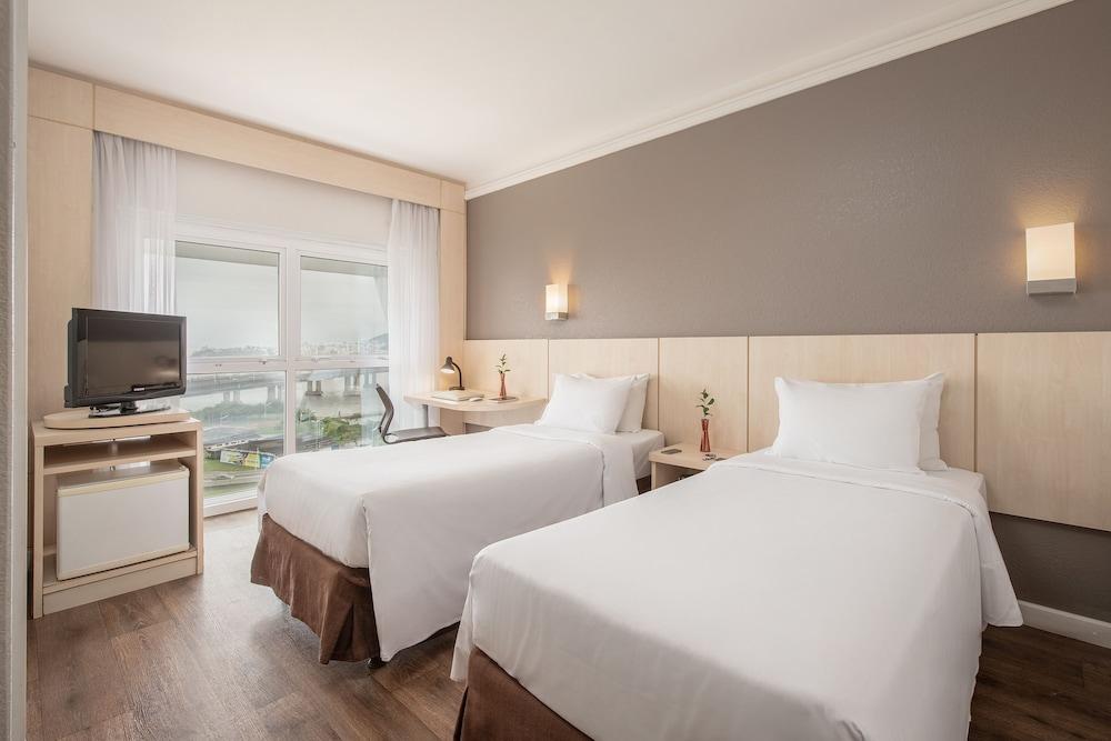 Intercity 4* Florianópolis